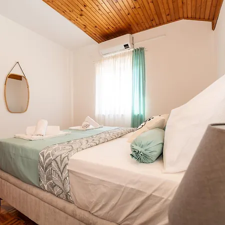 Tinel Apartmán Sukošan