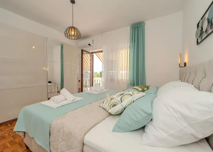 Tinel Apartmán Sukošan